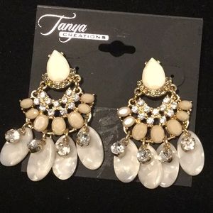 Tanya Creations, Dangle Faux White Shell, Earring